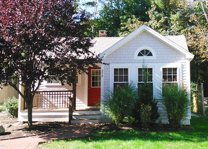 Regular Rembrandt built this custom home in Rye, NH